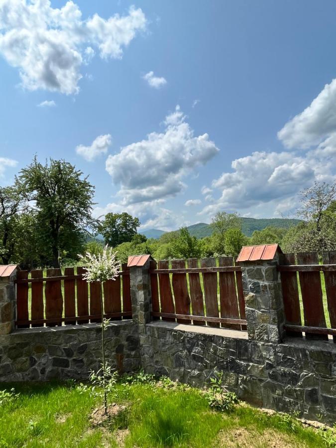 Villa House Girska Rika à Korchin Extérieur photo